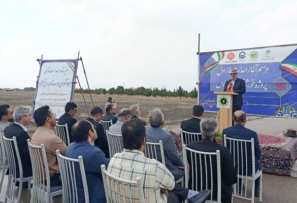  مرکز پایش هوشمند و کلنگ‌زنی نیروگاه خورشیدی طوس افتتاح شد 