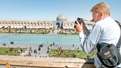 تاثیر خلاقیت بر کسب و کار گردشگری در ایران