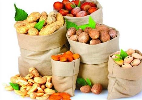 چربی‌سوزی موضعی با آجیل شب عید