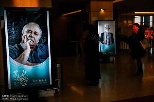 گزارش تصویری از حاشیه های دومین روز جشنواره فیلم فجر
