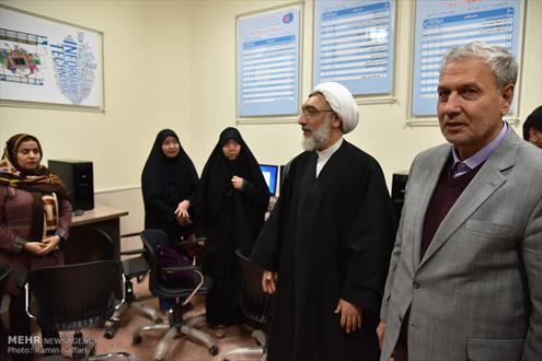 تصاویر بازدید دکتر ربیعی از مرکزآموزش فنی و حرفه ای معلولان مشهد