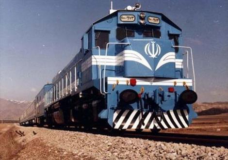 قطار رجا در مسیر همدان - مشهد راه اندازی شد