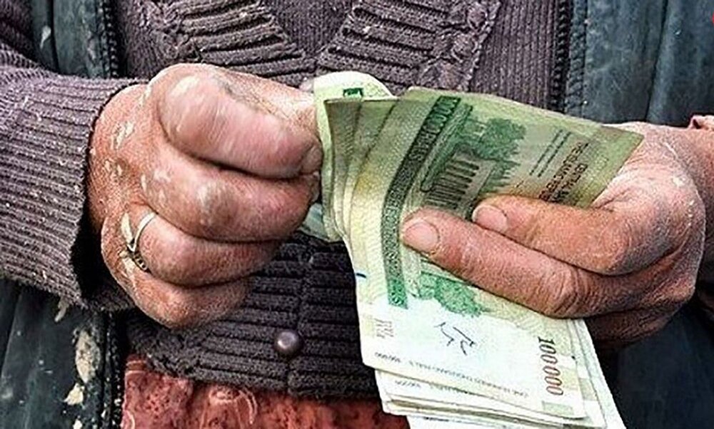 چگونه دستمزد مبنای پرداخت حق بیمه ‌قرار می‌گیرد؟