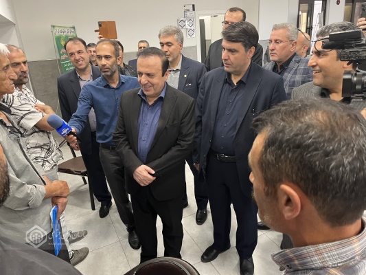 بازدید سرزده استاندار قزوین از اداره کل و شعبه سه تامین اجتماعی