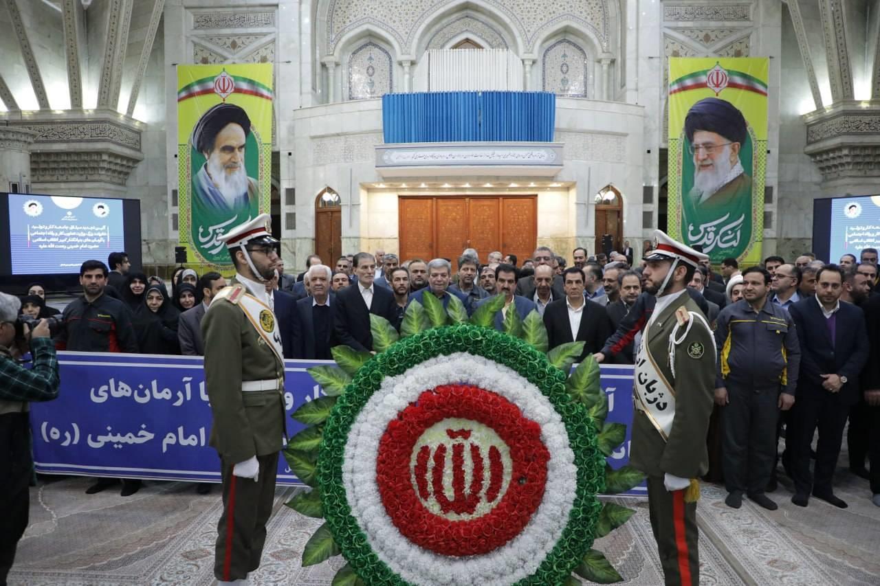 تجدید عهد جامعه کار و تولید با آرمان‌های انقلاب
