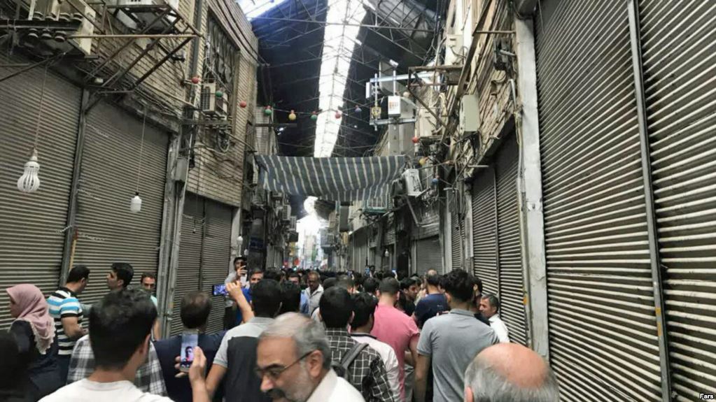 چرا شهرهای کوچک ایران مستعد اعتراض هستند؟ | تعلیق توسعه در پیرامون