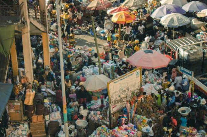 ثبات فریبنده در بازار کار جهان؛ فرسایش «کار شایسته» زیر سایه رشد بی‌کیفیت