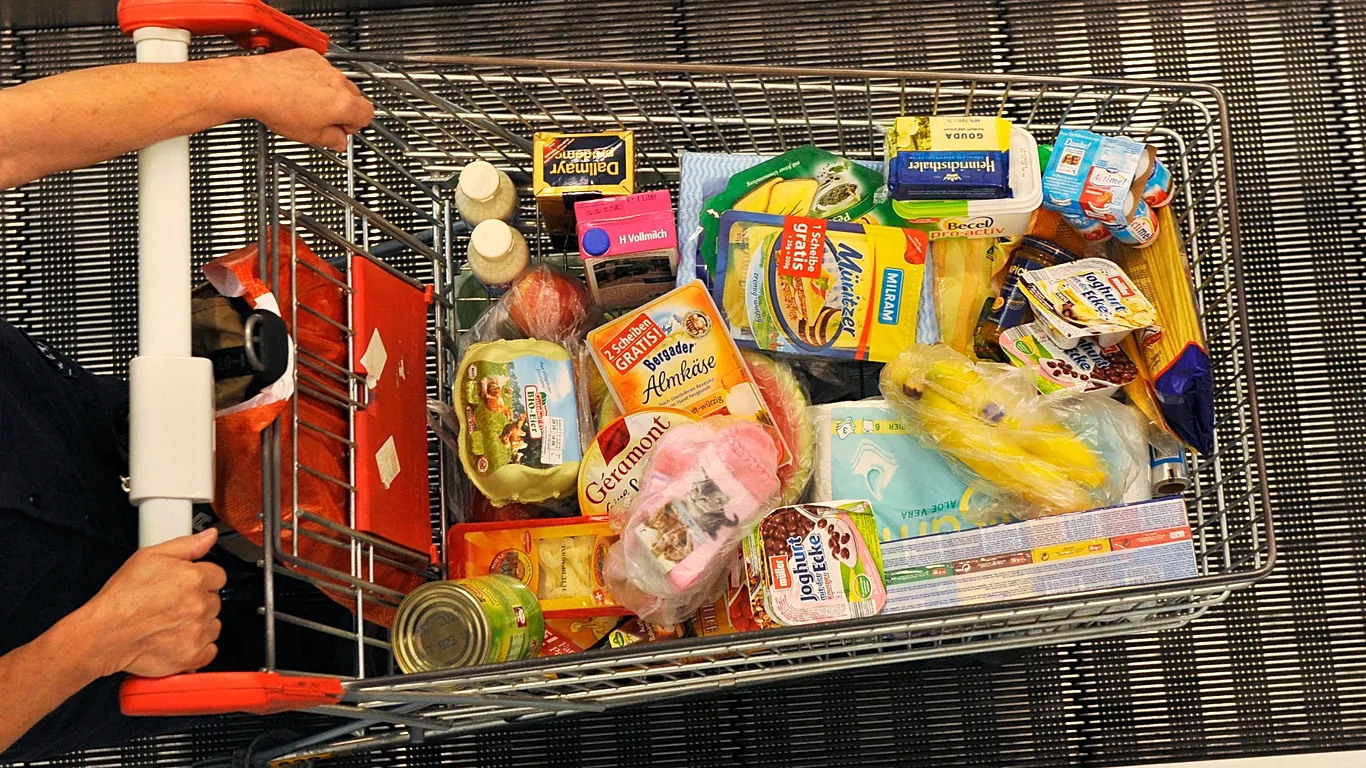 مقدونیه شمالی ارزان‌ترین، سوئیس گران‌ترین کشور اروپا برای خرید مواد غذایی