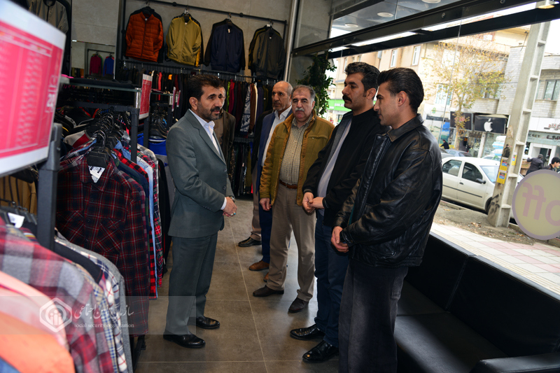 نشست تعاملی تأمین‌اجتماعی کردستان در کارگاه پوشاک زارا