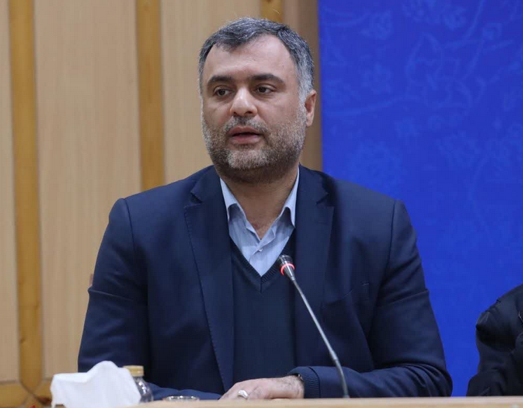 رحمتزاده: مطالبات انباشته تأمیناجتماعی تعیینتکلیف شود
