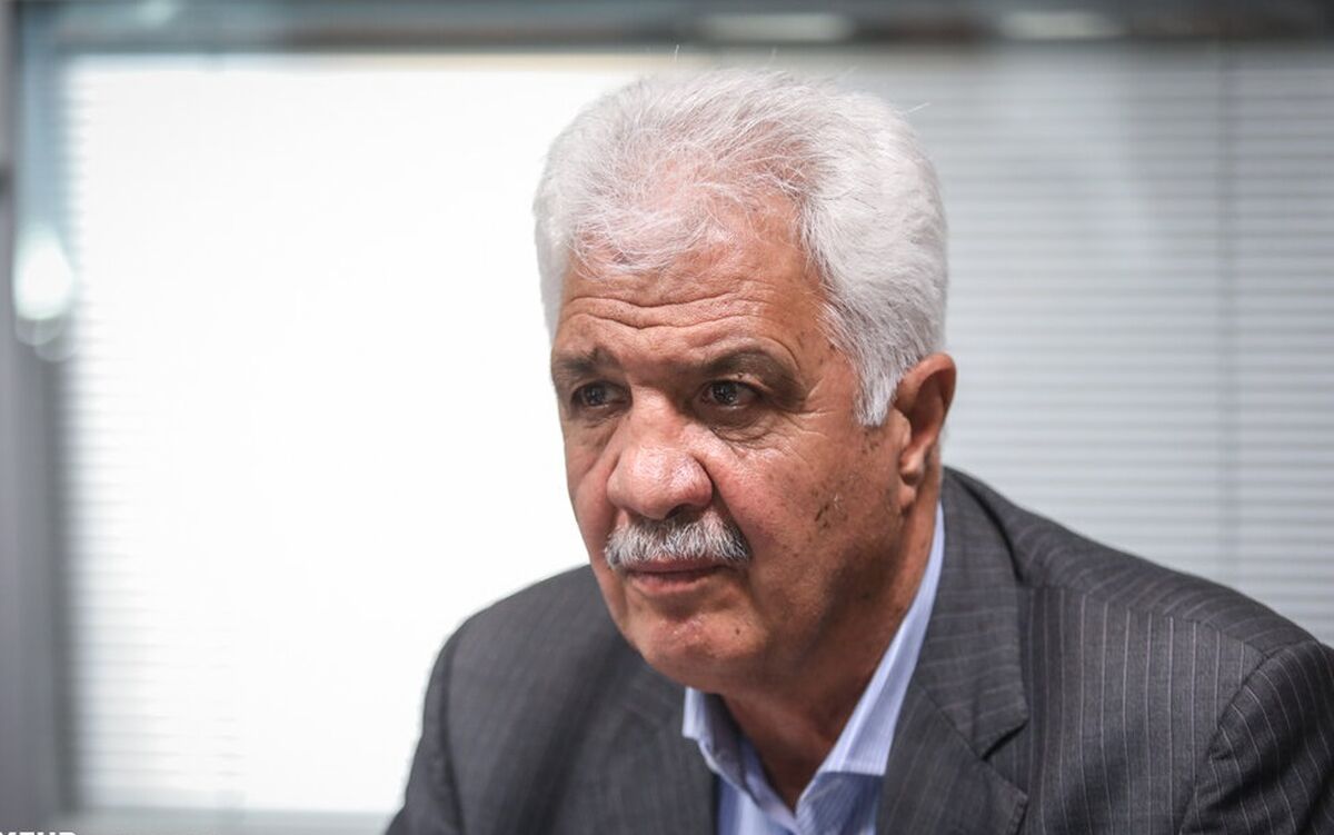 برای نجات شستا مدیران را در سود و زیان سهیم کنیم