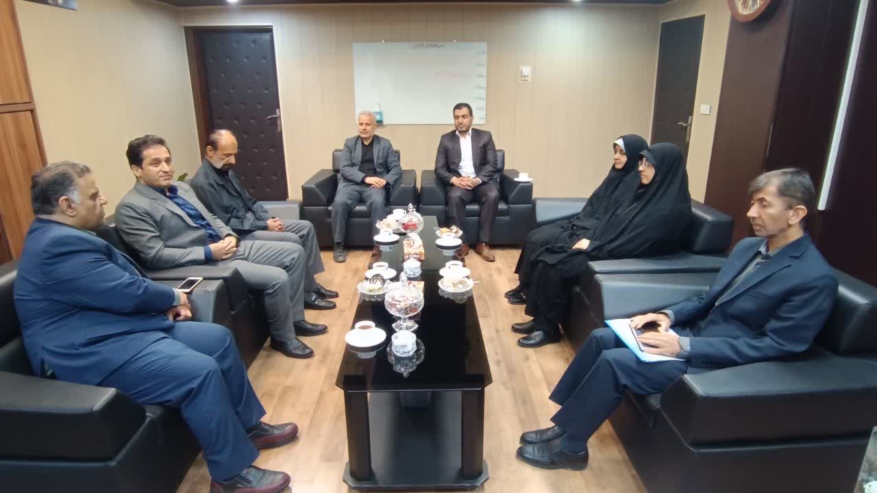تأکید بر تعامل سازنده میان هسته گزینش و مدیریت درمان تأمین‌اجتماعی خوزستان
