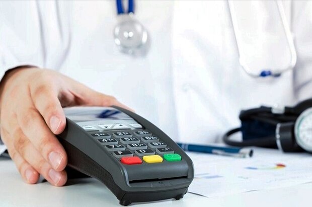 پدیده زیرمیزی جایگاه نظام سلامت را زیر سوال می‌برد
