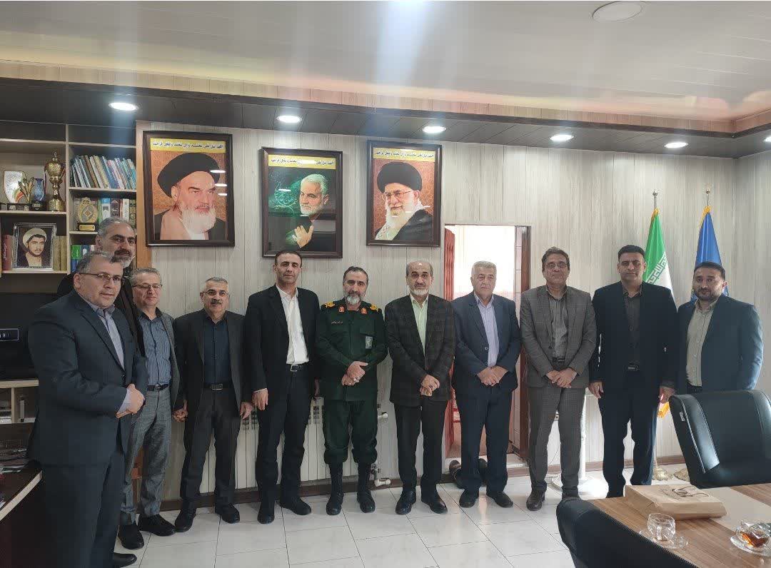دیدار سرپرست اداره کل تأمین‌اجتماعی گلستان با فرمانده سپاه نینوا
