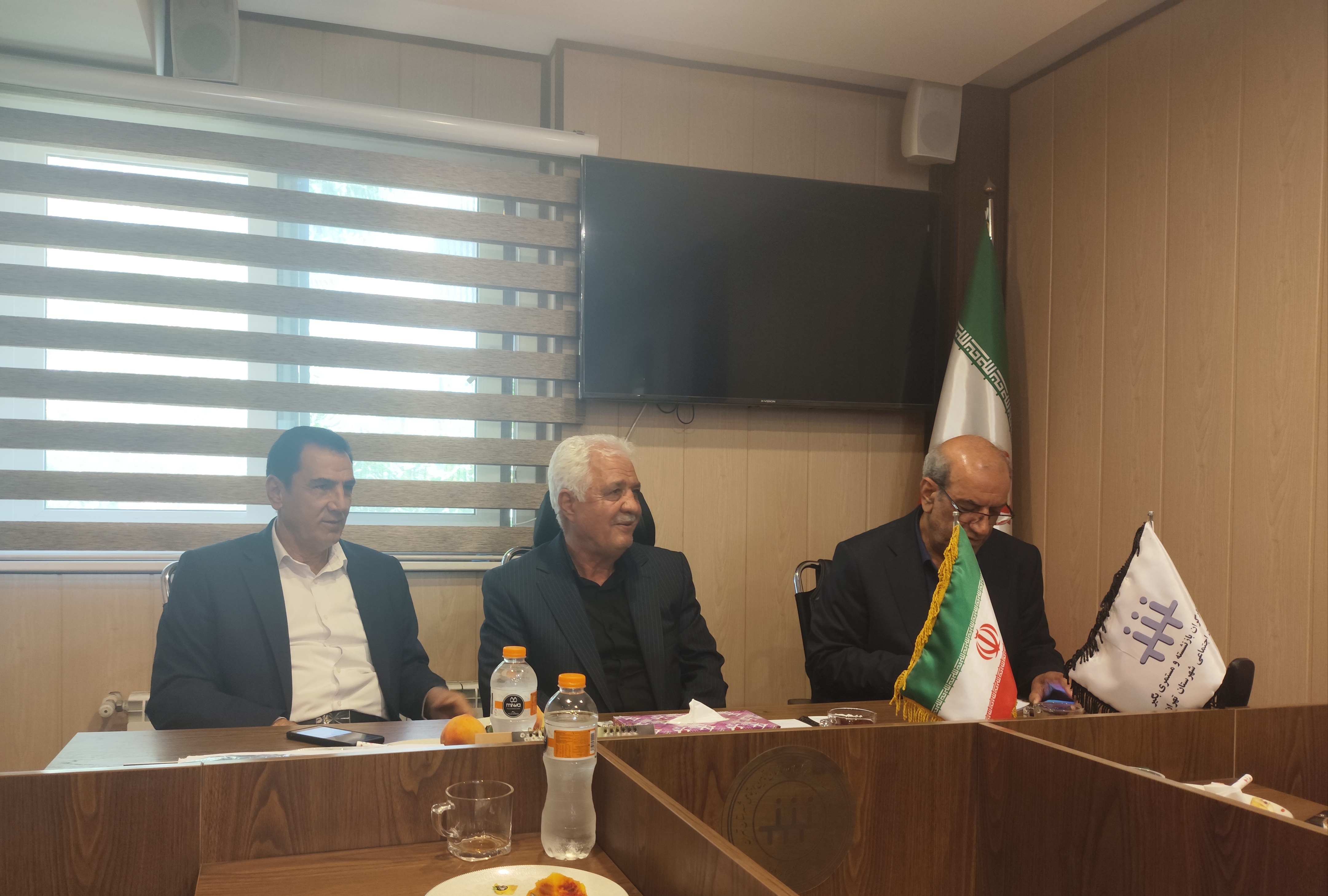 نشست خبری نمایندگان بازنشستگان کارگری؛ «درمان» گران‌ترین کالا در سفره بازنشسته