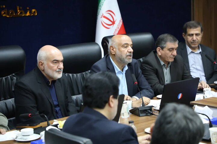 وزیر تعاون، کار و رفاه اجتماعی خبر داد: تغییر روال پرداخت سوابق بیمه‌ایِ کارگران بدون شکایت