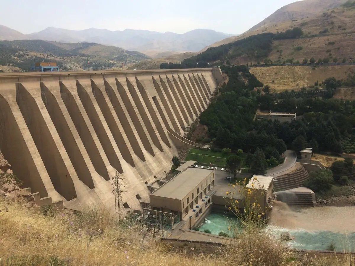 نیمی از  ظرفیت سدهای کشور همچنان خالی است