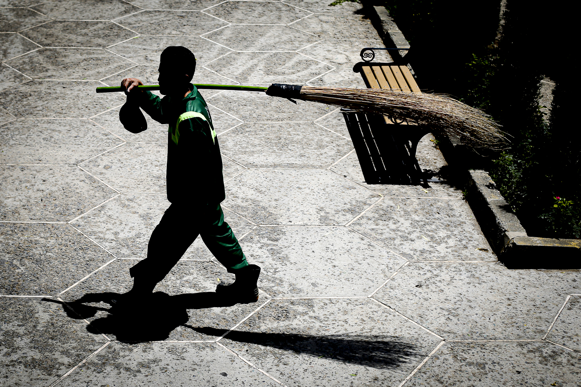 ساختن شهری پاک به دست رفتگران سختکوش