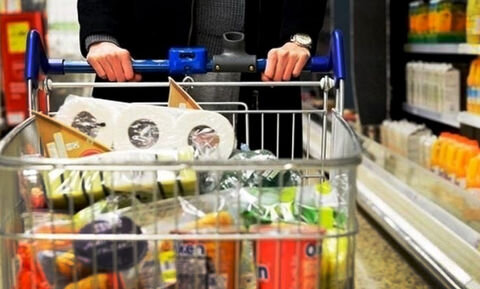 تورم ۲ درصدی در برابر هر ۱۰ درصد افزایش بنزین؛ آیا بازار مهار می‌شود؟