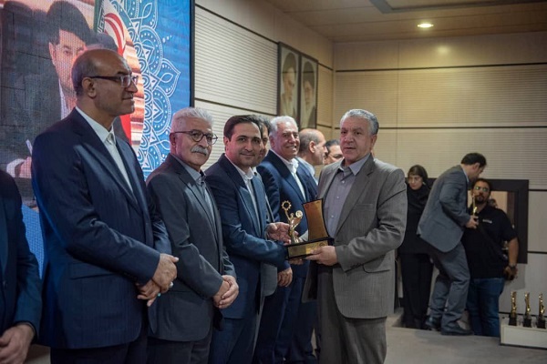 سیمان غرب شستا واحد برتر صنعتی کشور شد