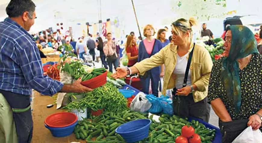 شهر محله‌های بی‌محل و پیاده‌های بی‌رمق؛ آخرین جنازه تهران کیست؟