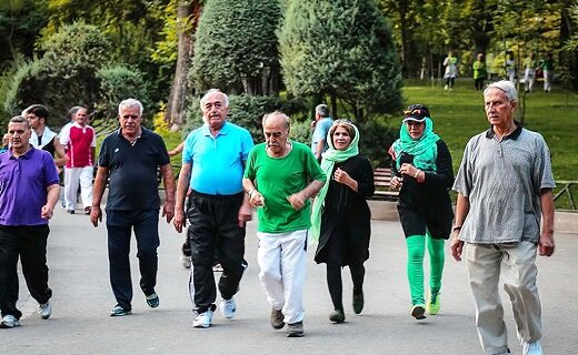 دهه شصتی‌ها برای سالمندی ایمن سبک زندگی خود را اصلاح کنند