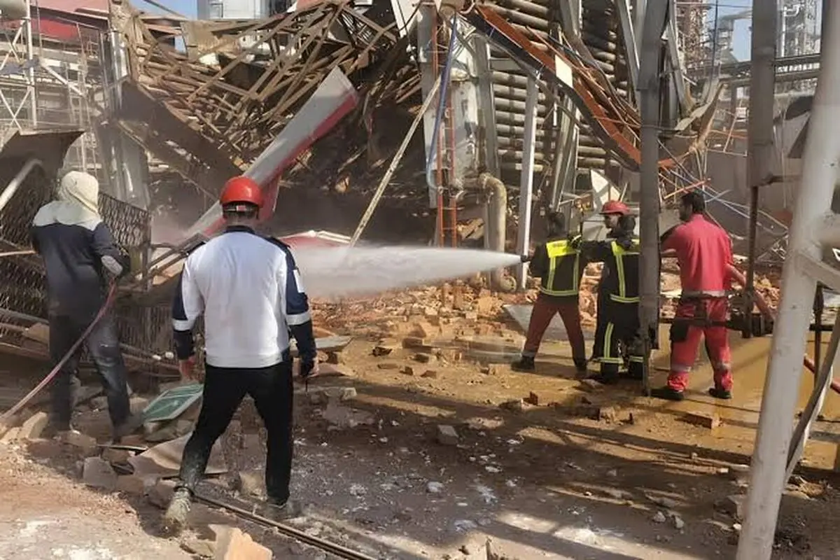 سوختگی ۳ نفر از کارکنان پالایشگاه آبادان