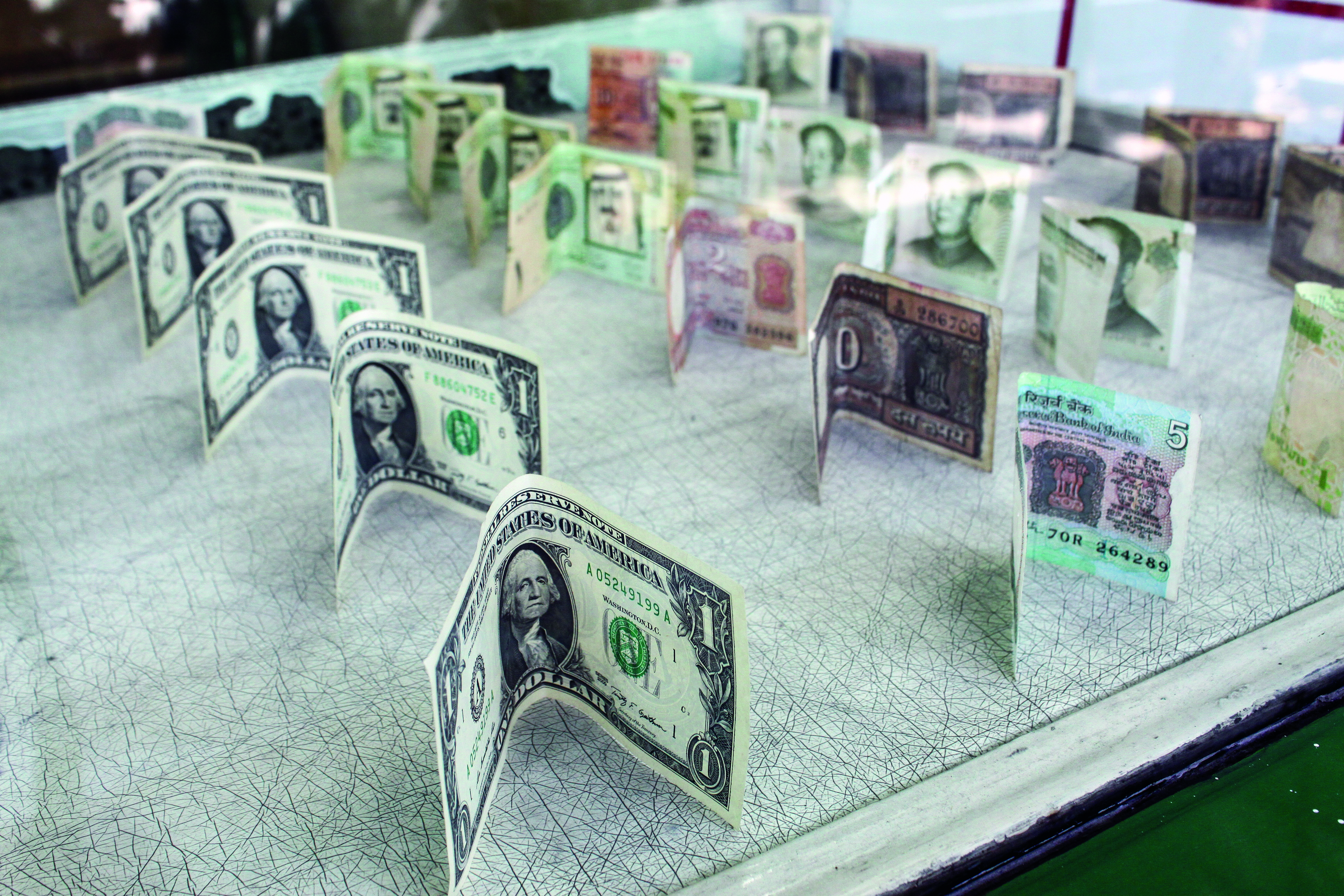 تخصیص ارز بر پایه کدکالا و واردات سه‌سال گذشته