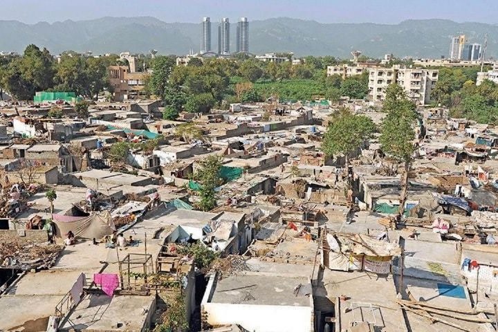 گذار از شکاف مرکز-پیرامون؛ بررسی راهکارهای تحقق عدالت منطقه‌ای در همایش «در مسیر عدالت»