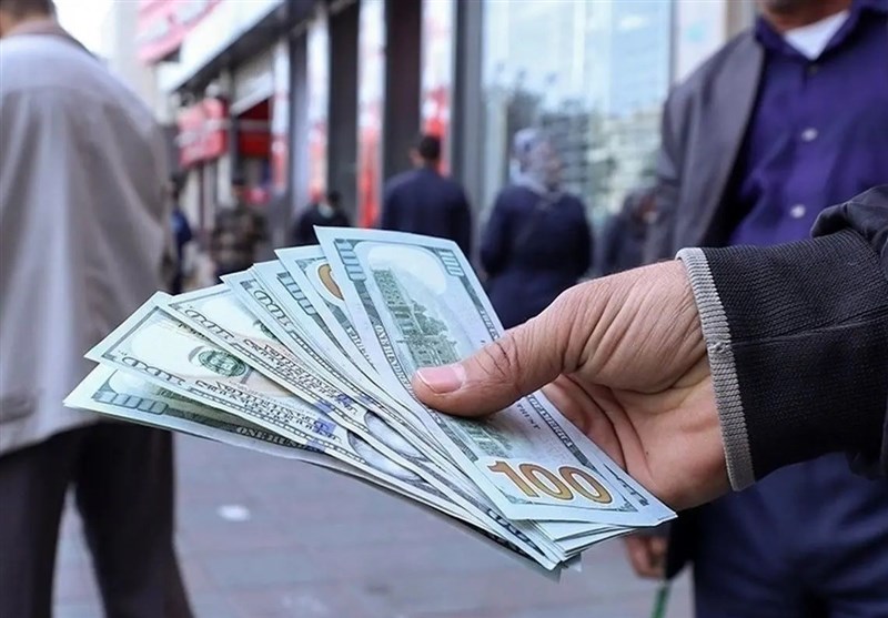 زیر بار دلار