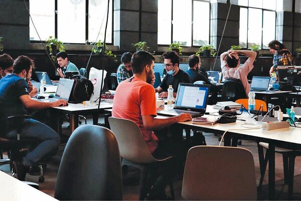 اقتصاد دیجیتال ایران با تربیت ۵۰۰ هزار نیروی ماهر جان می‌گیرد