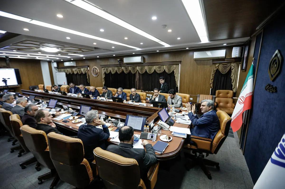 بررسی تأدیه بدهی‌های دولت به سازمان تامین اجتماعی در نشست رئیس این سازمان  و نمایندگان سازمان برنامه و بودجه