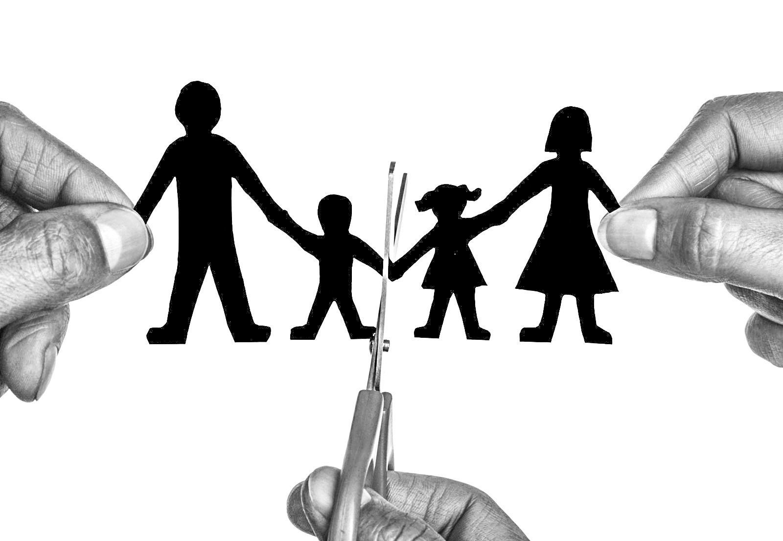 از تبعیض در اشتغال تا شکاف در خانواده