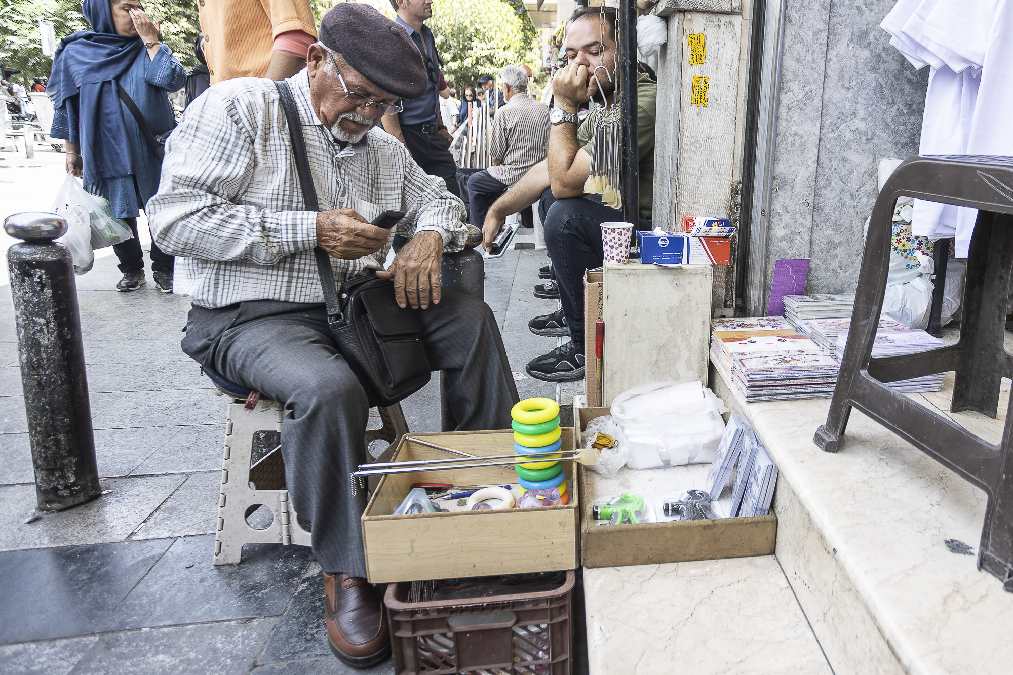 سالمندان در چنگال تورم؛ انتخاب دشوار بین سلامتی و نان