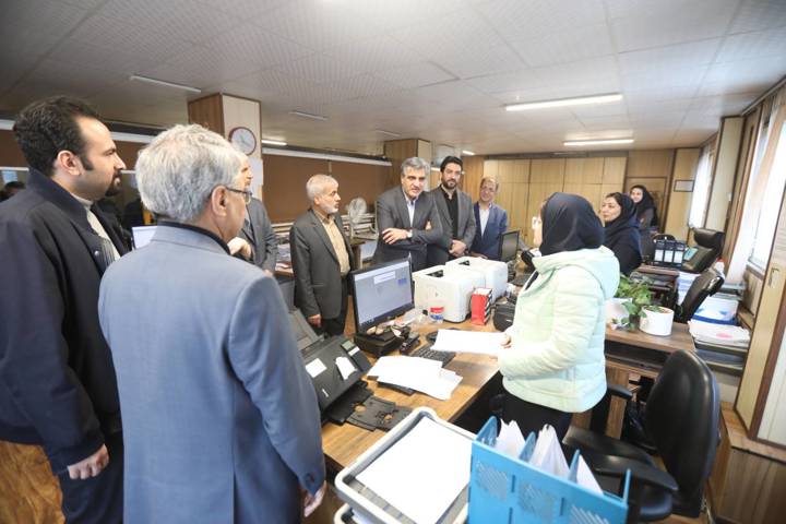 گزارش تصویری بازدید سالاری از شعب و کارگزاری‌های تهران