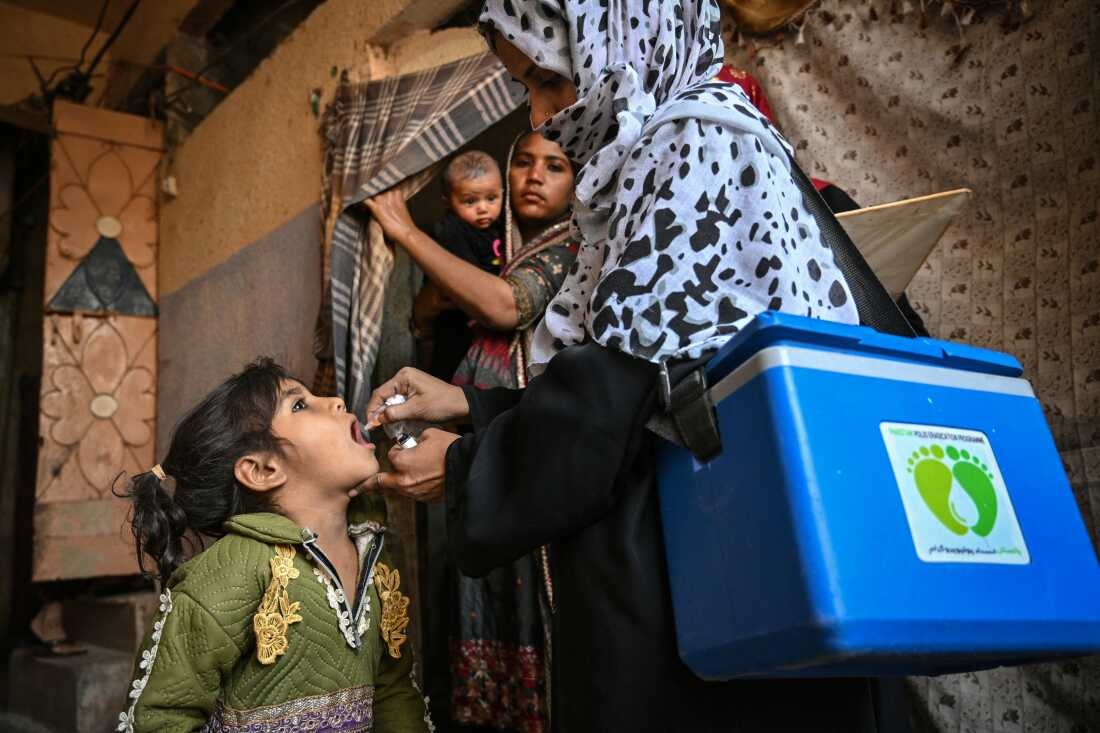 بازگشت فلج اطفال به افغانستان و پاکستان؛ سوءمدیریت، واکسن‌های معیوب و مقاومت فرهنگی