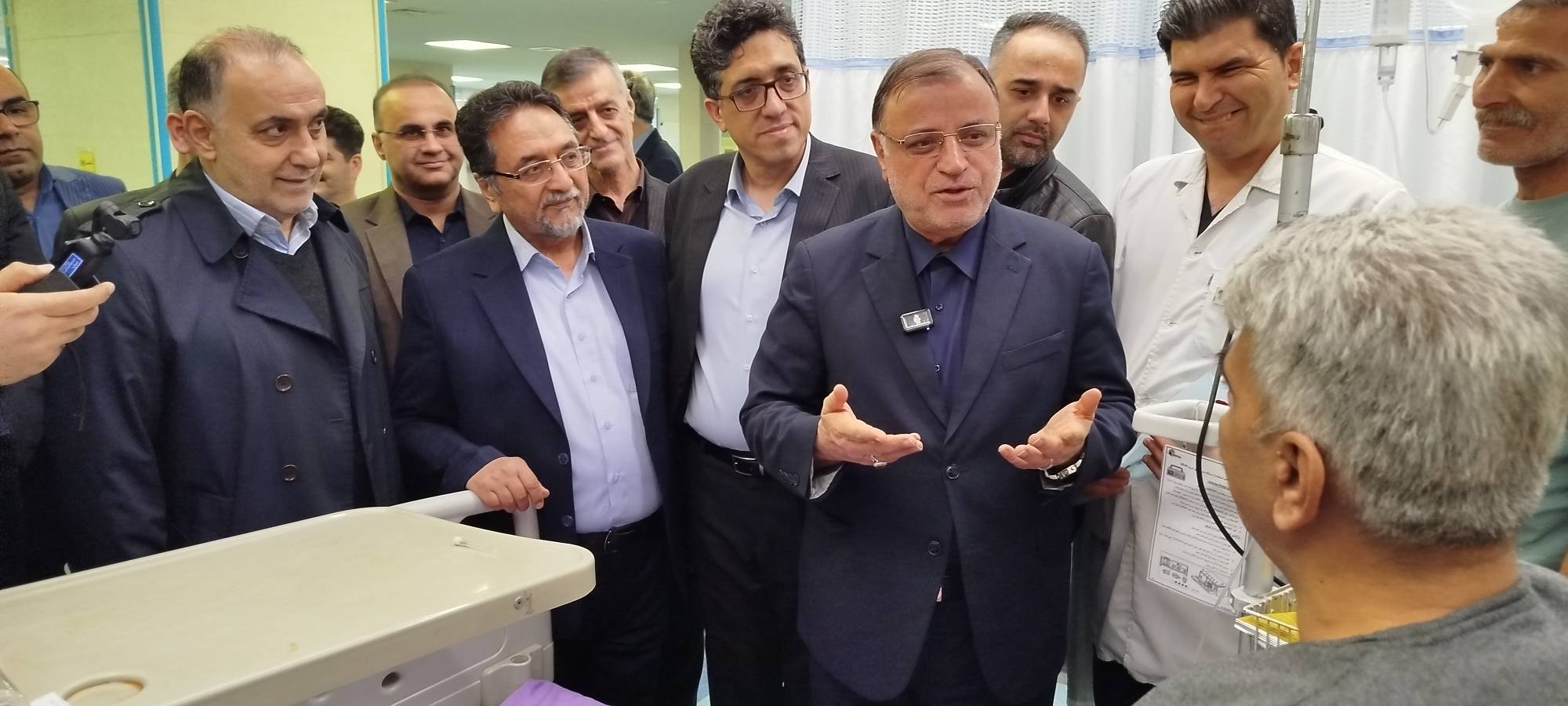 عیادت از بیماران در بیمارستان حکیم جرجانی گرگان