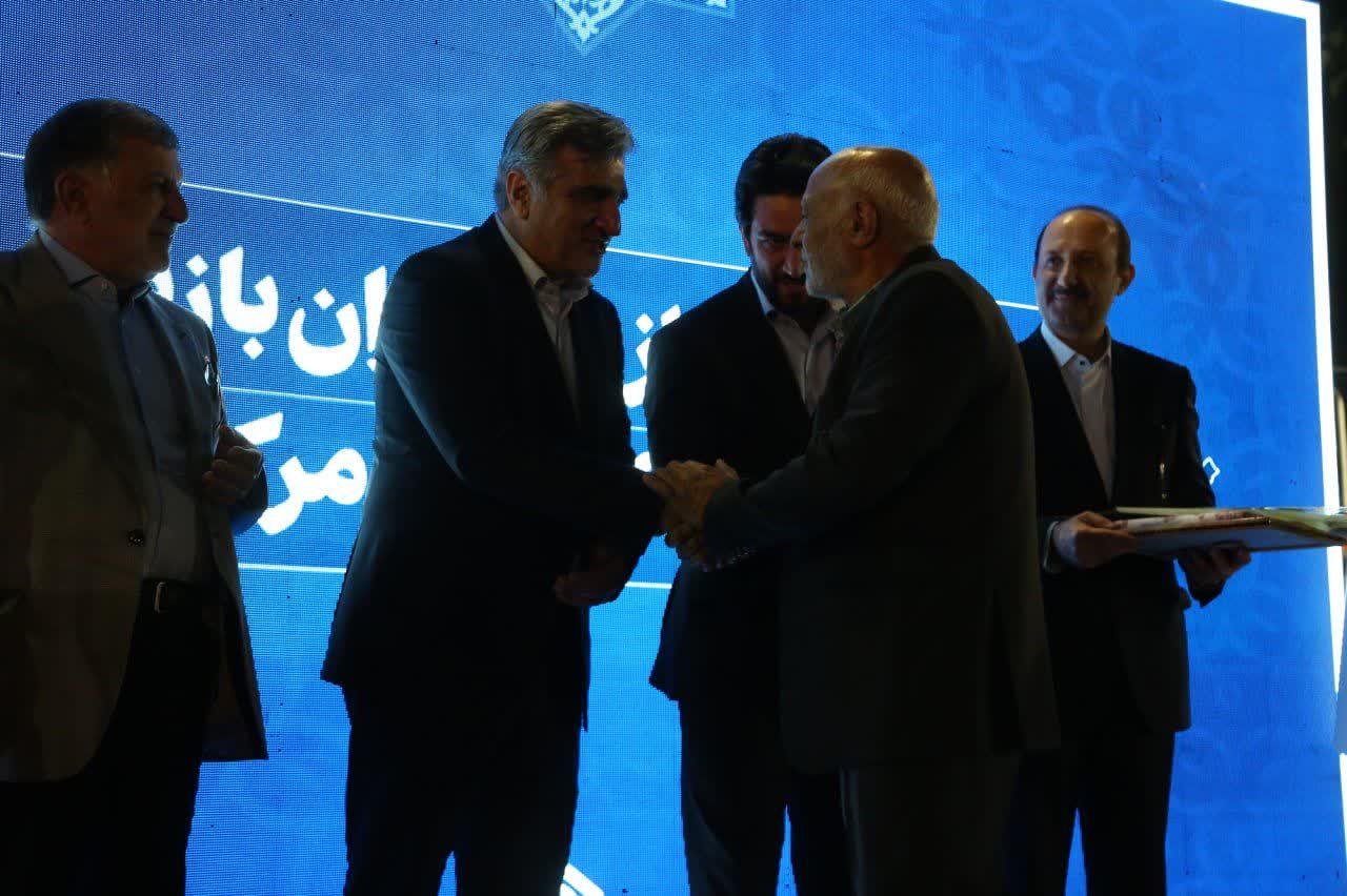 گزارش تصویری از مراسم تجلیل از کارکنان بازنشسته سال 1403 ستاد سازمان تامین اجتماعی