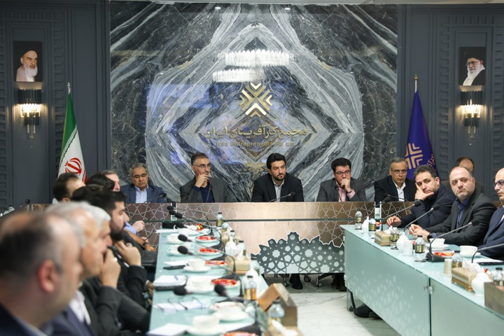 عدم وصول حق بیمه، خدمت‌رسانی تامین اجتماعی را  مختل می‌کند