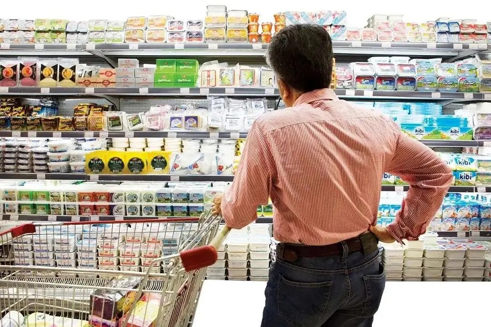 تغییرات قیمت مواد غذایی؛ گوشت و مرغ گران‌ و تخم مرغ ارزان شد