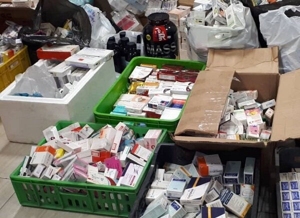 زنجیره تأ‌مین دارو دست کیست؟