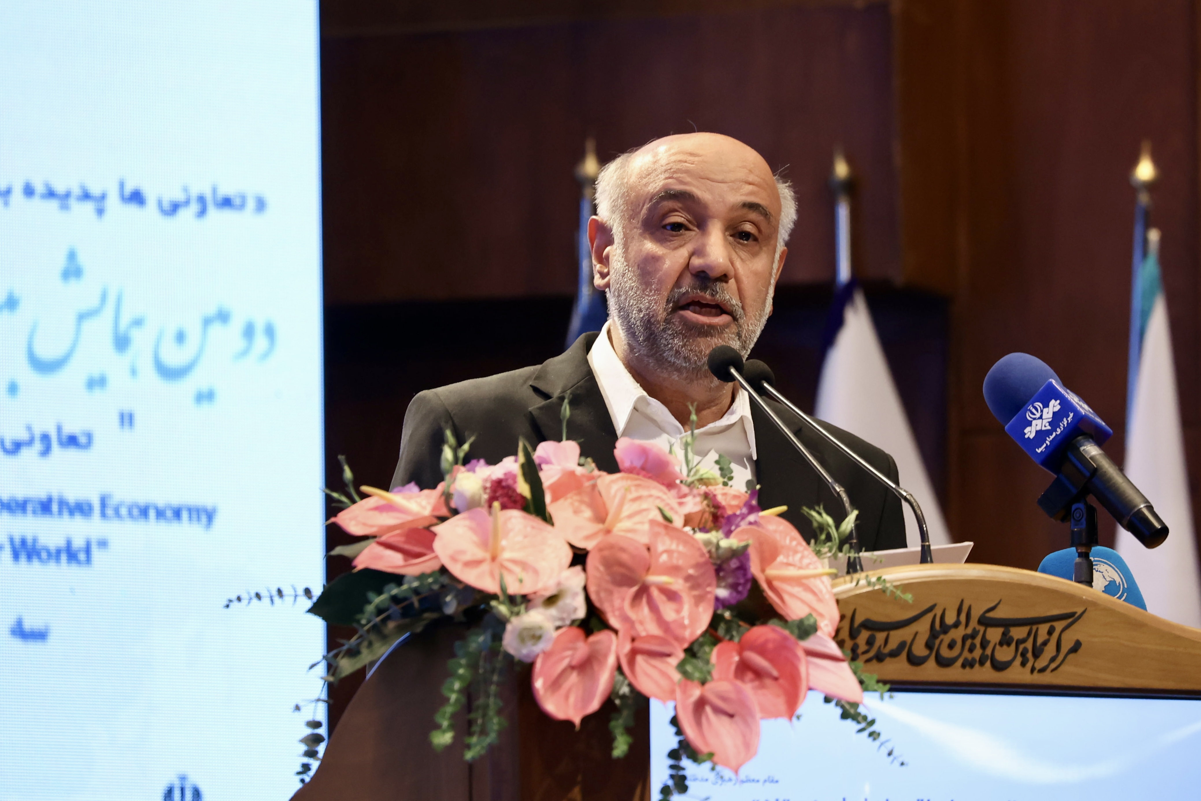 میدری: تعاونی‌ها نقش اساسی در تاب‌آوری اقتصادها دارند