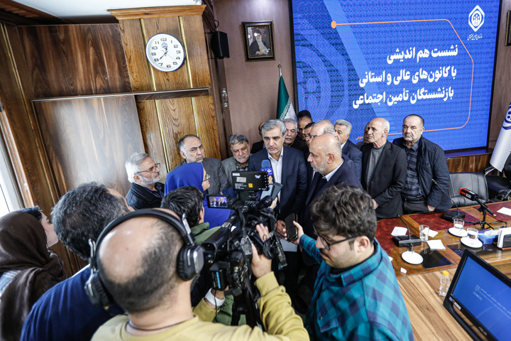 نقش آفرینی شرکای اجتماعی و سران قوا در بازگشت بانک رفاه