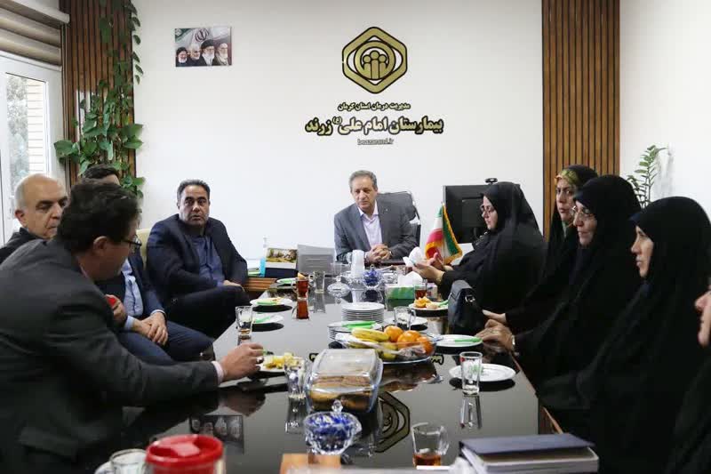 بازدید مدیرکل بانوان استانداری کرمان از بیمارستان تامین‌اجتماعی امام علی(ع) زرند