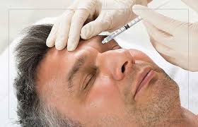 کشف آمپول‌های بوتاکس قاچاق از یک انباری در شهرک ولیعصر