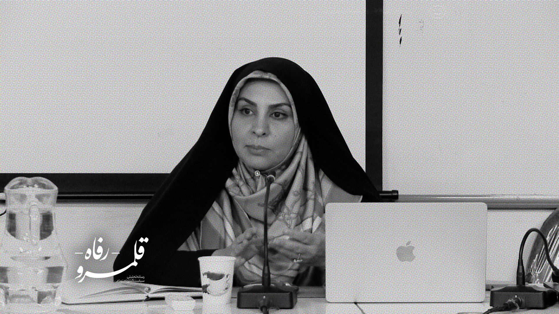 بررسی دو گفتمان‌‌ رسمی و انتقادی در مواجهه با جنگ