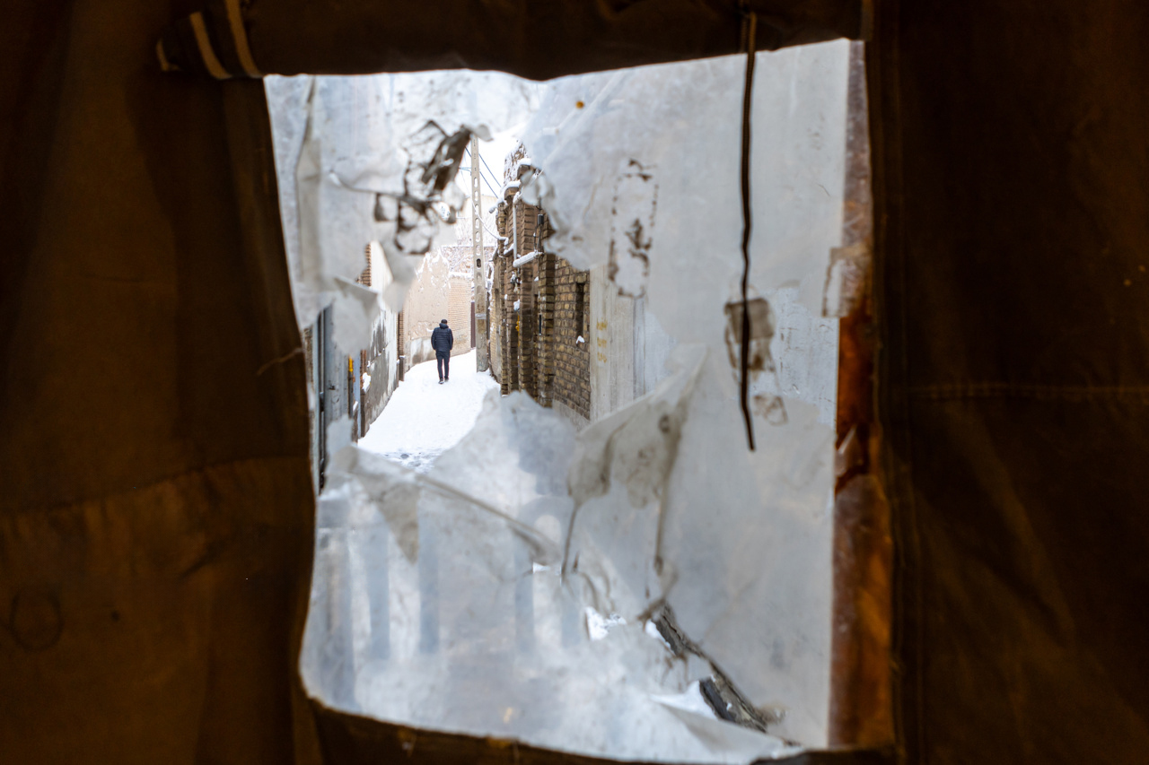 میان بیم و امید