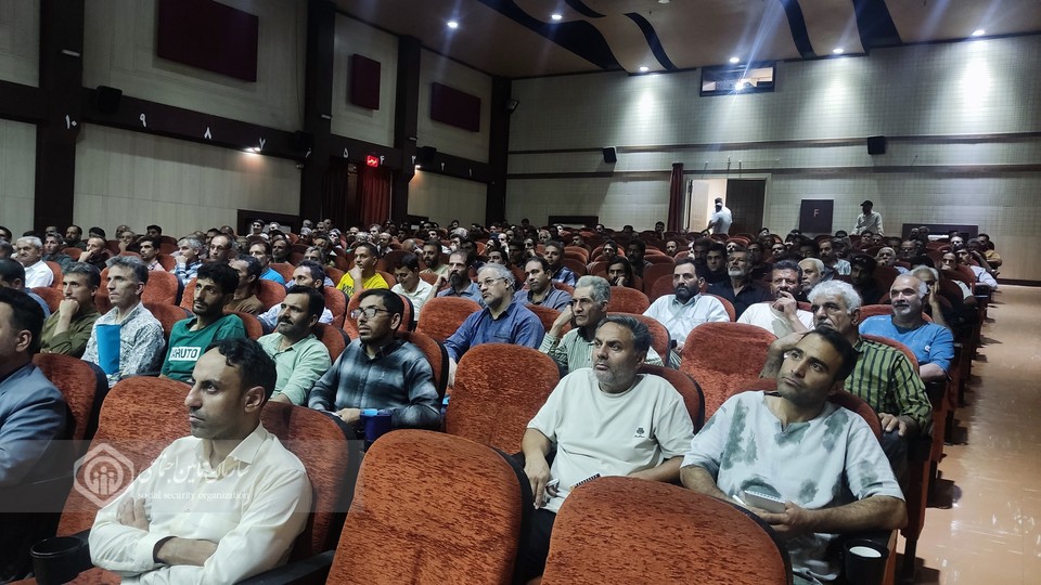 برگزاری کارگاه آموزشی ایمنی کارگران ساختمانی در شهر گز و برخوار