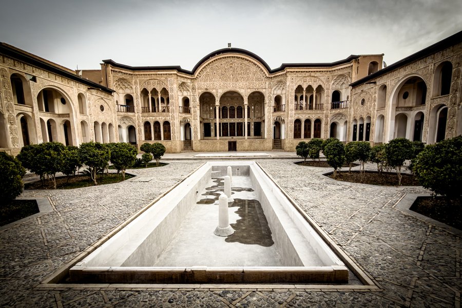خانه طباطبایی ها (2).jpg