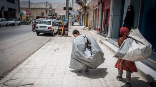 انتقال کودکان کار در زمان جنگ به مناطق امن‌/ ارائه خدمات روانشناختی برای کاهش اضطراب